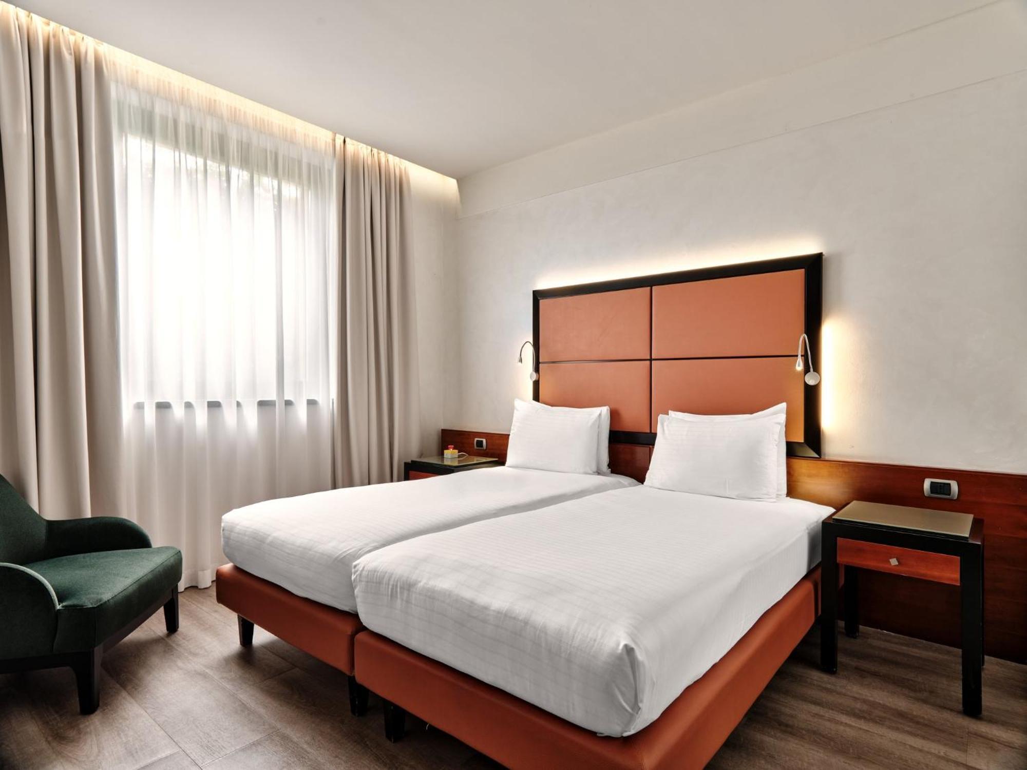 Hotel Crowne Plaza Milan - Malpensa Airport By Ihg Case Nuove  Zewnętrze zdjęcie